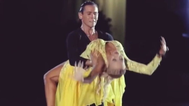 Latin dance world champion armen_tsaturyan's world-class competition clips