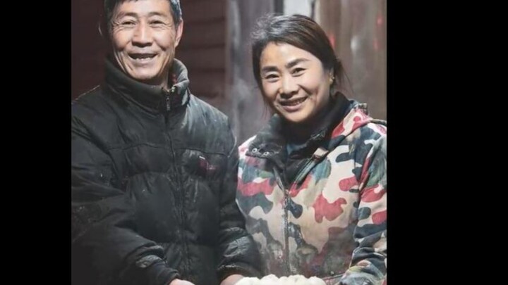 ร้านเล็กๆ ของคู่สามีภรรยาข้างถนน ความรักเรียบง่ายนี่แหละที่น่าอิจฉาที่สุด