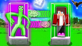 BRAIN SWAP: I BECAME A GREEN RAINBOW FRIEND in Minecraft gameplay by Mikey and JJ (Maizen Parody)