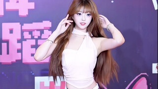 เสียงร้องไห้กับสีชมพูเข้ากันได้ดีมาก! แค่ท่อนเพลงเปิดแล้วหันหลัง ใครยังไม่ใจเต้นบ้าง?! สาวหวานต้องคู