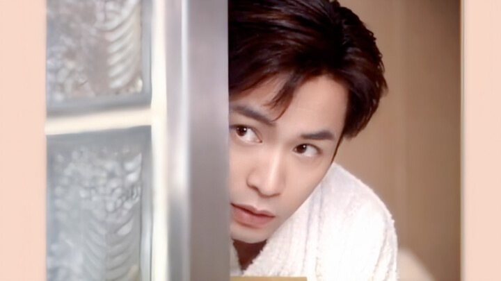 No wonder he’s a three-time TVB Best Actor winner! His acting is superb and so natural that playing 