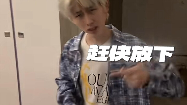 If I were placed in the Tang Dynasty, I'd definitely outshine Li Bai.