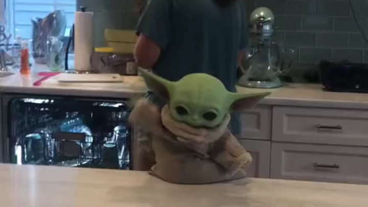 [Baby Yoda] I didn't expect that I would watch it so many times before I clicked in