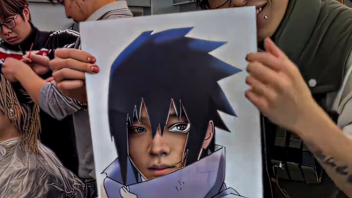 “คุณพ่อที่เข้มงวดที่สุดในวงการย้อมผม”