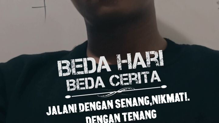 beda hari beda cerita