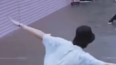 【Ding Chengxin】muncul di Weibo rekan timnya karena tarian yang terlalu bagus hingga dianggap sebagai