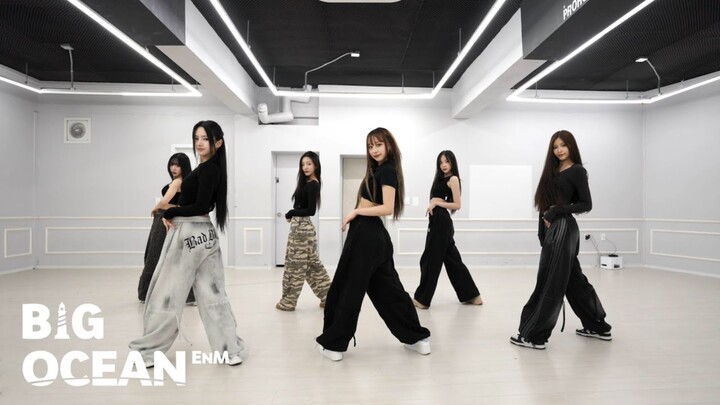 致敬前辈！六代新女团iii翻跳Red Velvet - Peek-A-Boo练习室视频公开