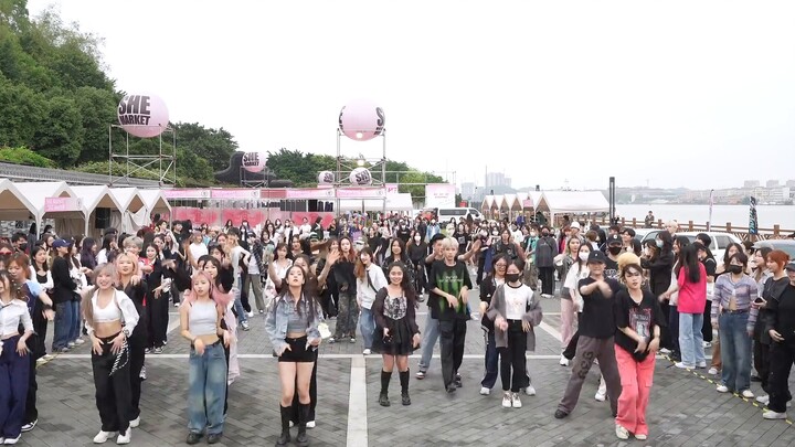 【Who Dances to the Song】Have the post-00s started to take over square dancing? 丨Guangzhou Station 35