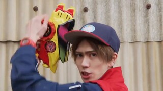 "Subtitle China" Tim Bataro berkolaborasi dengan Kamen Rider Den-O: Target King Tonkin