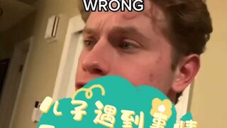 Penampilan ayah Italia setelah putranya menghadapi masalah