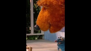 Bear in the Big Blue House - Grandma Flutter arrive