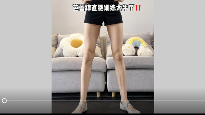 Gerakan squat balet dengan kaki lurus itu luar biasa! 3 menit sebelum tidur untuk memperbaiki varus 
