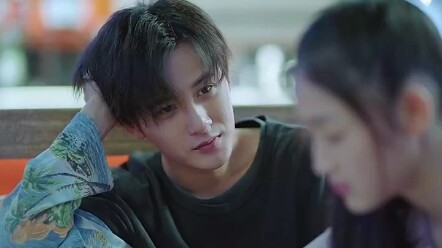 “朱露莎什么都有了唯独没有陈凯文”剧名《带着爸爸去留学》