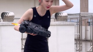 什么？蝙蝠车出拼装了？还能放6寸人偶？