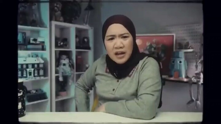 Gabungan KHW Nadia Omara