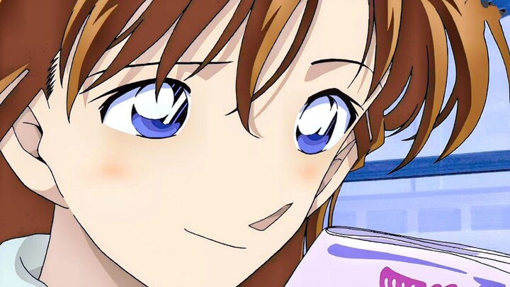 I bumped into Shinichi's arms unexpectedly