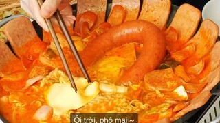 Nồi mì siêu to