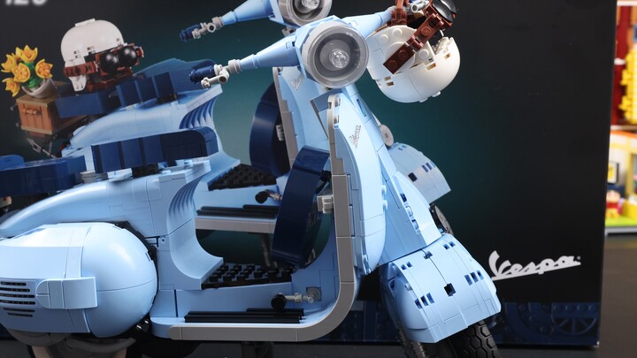 The appearance is amazing! [LEGO] 10298 Vespa 125 scooter