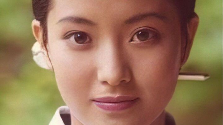 Kim Hee-sun: Even princess-like beauties face harsh standards of scrutiny
