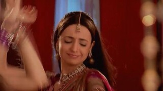 Iss Pyaar Ko Kya Naam Doon-242