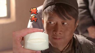 小伙名叫吃不饱，一筐的馒头才刚刚垫底儿！