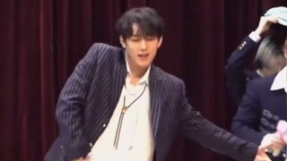 【P1Harmony Hoàng Nhân Thác】Thử thách «EASY+Talk Saxy» phiên bản ký tặng 240228