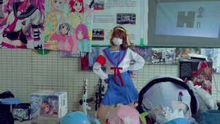3202年了还有人在学校跳晴天好心情（｀Δ´）！