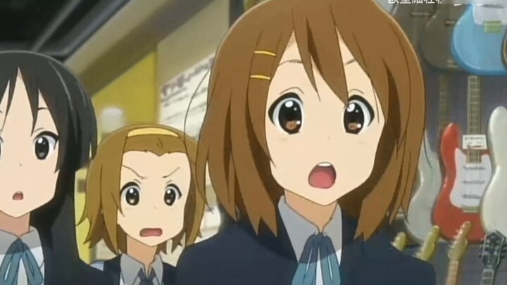 [K-ON] From 250,000 to 50,000, no one is better at bargaining than Miss Tsumugi!