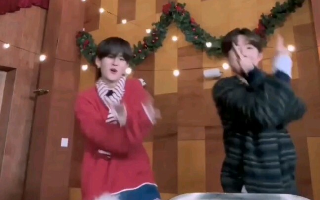 Một vẻ đẹp vừa lộn xộn vừa ngăn nắp, khuyên nên vào bộ diễn viên của YG tu nghiệp thêm