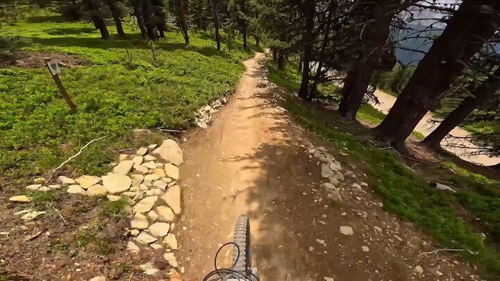 Lelah seharian, istirahatlah!