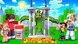We Trapped GREEN Roblox RAINBOW FRIEND in Minecraft!