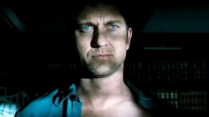 Facing the entire world alone—this is the toughest man I've ever seen.