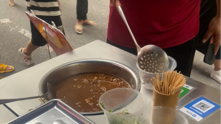 اليوم التاسع والعشرون من بيع أعضاء البقر في السوق انتهى بنجاح تام