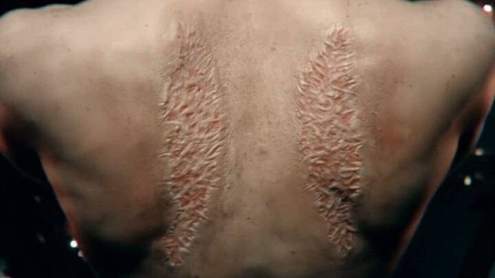 With angel wings, Lucifer is kinda cute now.