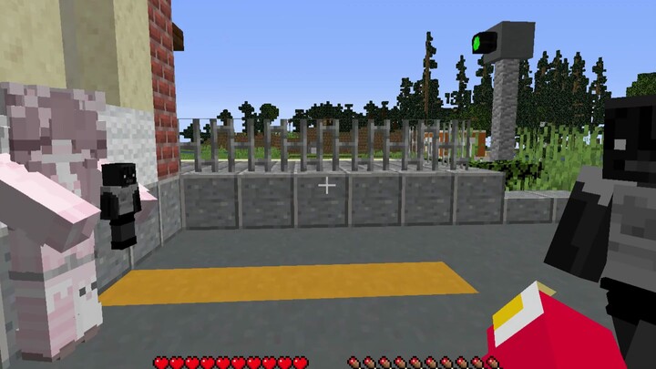 [Minecraft] Luring the Wolf into the House