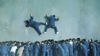 混混们第一次打手枪，就打下来一架战斗机