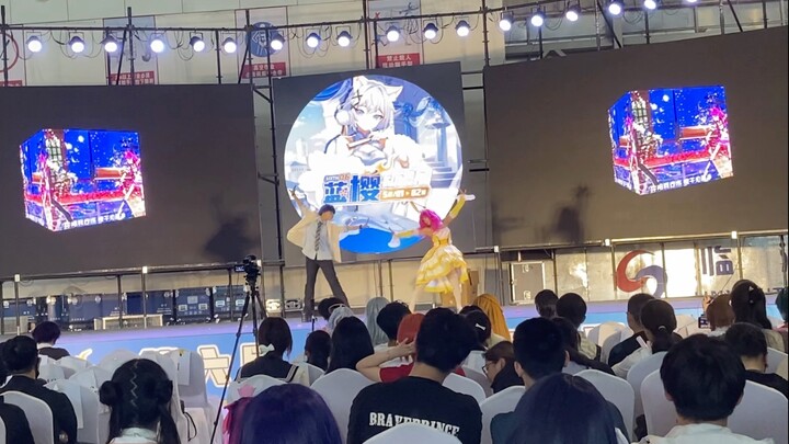 Versi duet “Hingga Hari Itu Tiba” oleh Qiao Kexing dan Chu Jinghao dari Dream Girls, tarian cover di