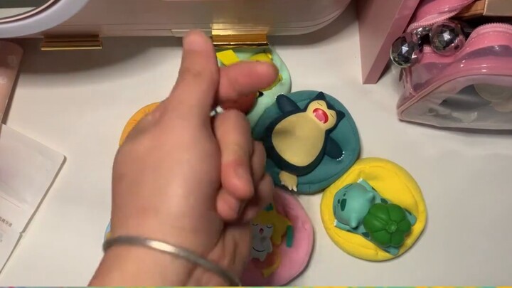 [Pokémon] I looted my cousin's figurine and put it on display