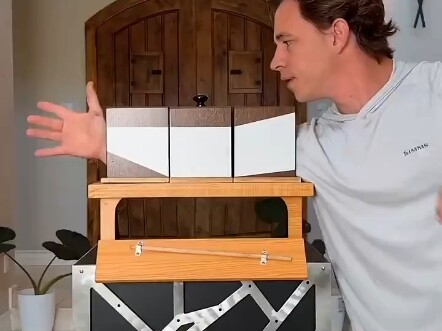 Tiết lộ bí mật ảo thuật được chia thành hai đoạn