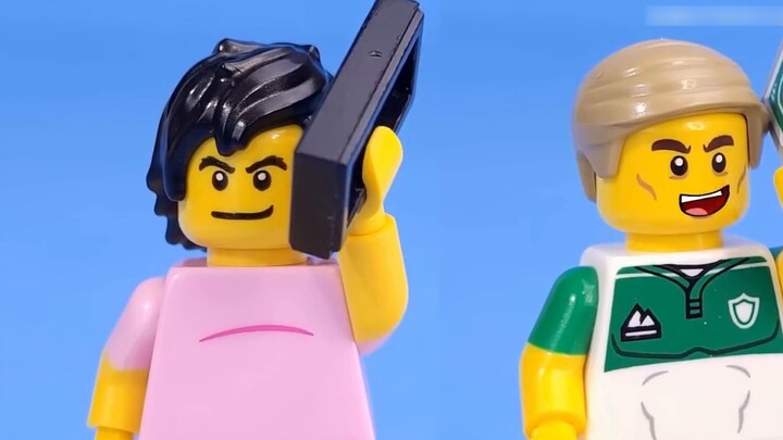 [LEGO Kreatif] Transformasi ekstrim versi LEGO dari pecundang menjadi pria tampan