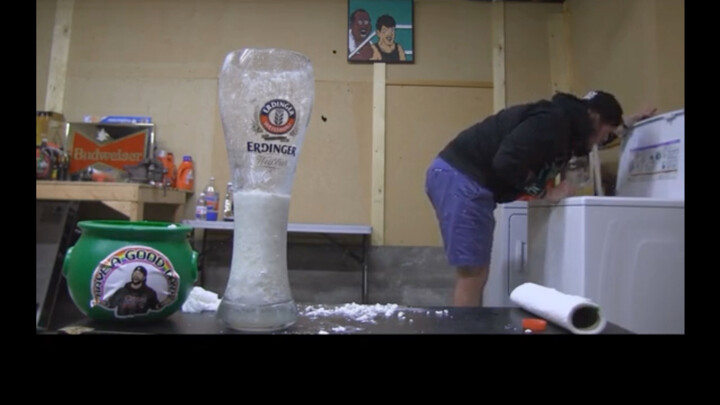 عندما يقول صديقك المقرّب إن لديه فكرة رائعة لتصوير فيديو