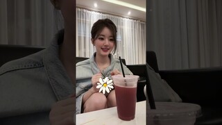 Zhao Lusi Studio Douyin Update 19.06.23 | Tap & Release Challenge