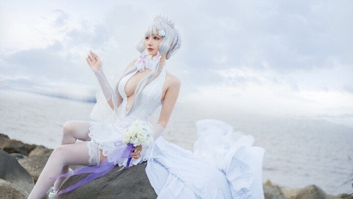 [Azur Lane] Glory Cosplay: It's as if... I got the commander's affirmation, it makes me feel at ease.