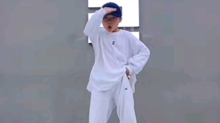 完整版，来自妈妈的视角，臭小子太享受了！