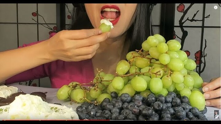Asmr eating cheesecake chocolate,blueberry and green grapes with whipped cream