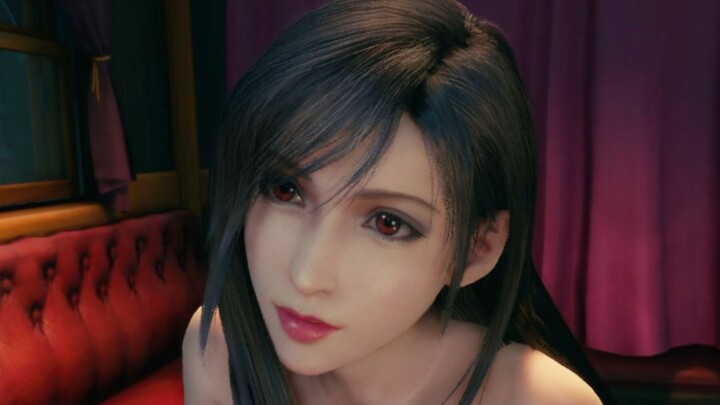 Tifa: Shh~ Don't let everyone see such a top bikini