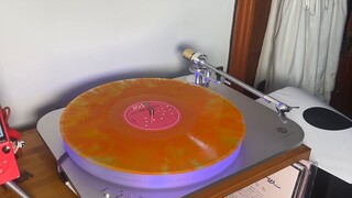 Rekaman vinil lagu eksekusi JOJO Golden Wind il vento d'oro