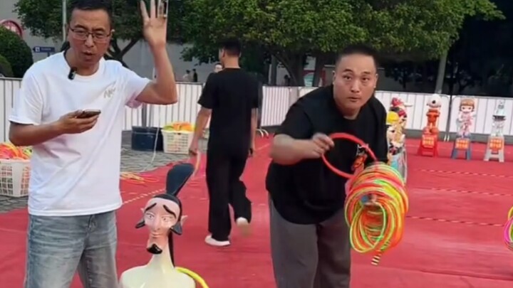 Ném vòng còn có thể chơi theo cách này