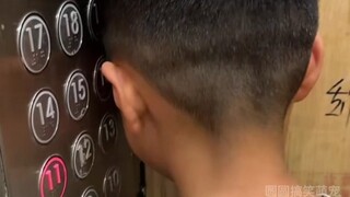 عندما يلتقي الطالب بمعلمه خارج المدرسة