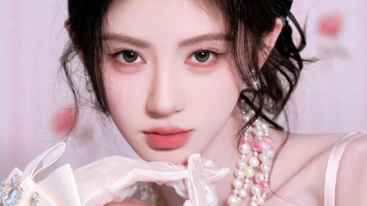 Bertahun-tahun telah berlalu, Paman Peng tetap terus mendukung Ju Jingyi ini